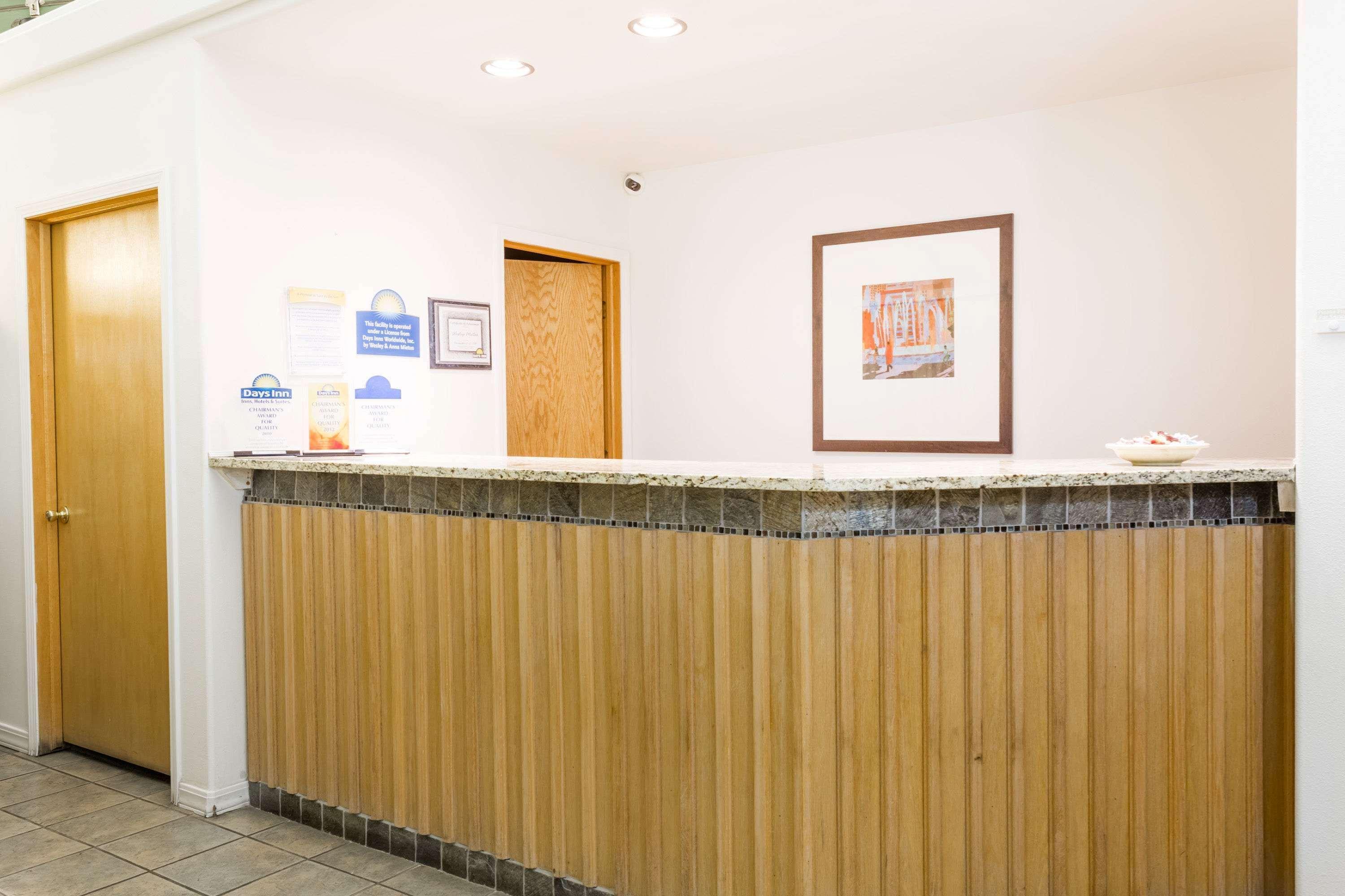 Days Inn By Wyndham Kimball Exterior photo